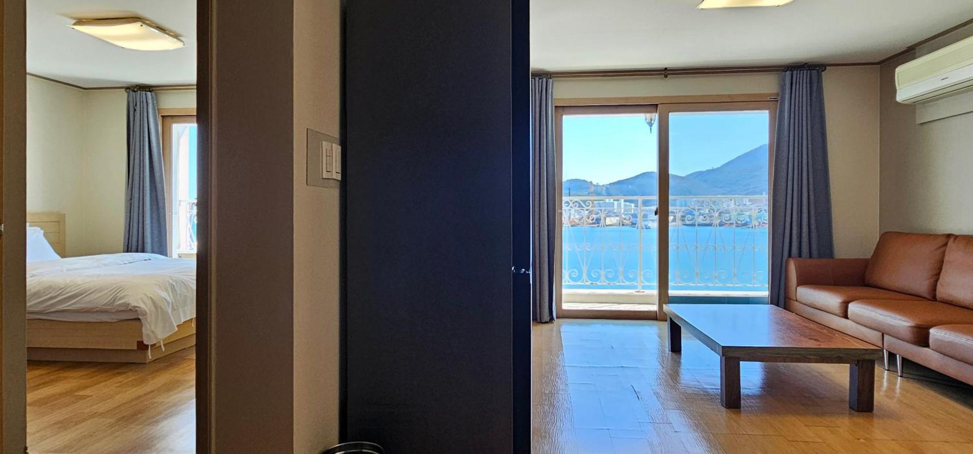 Hansan Hotel Tongyeong Eksteriør billede