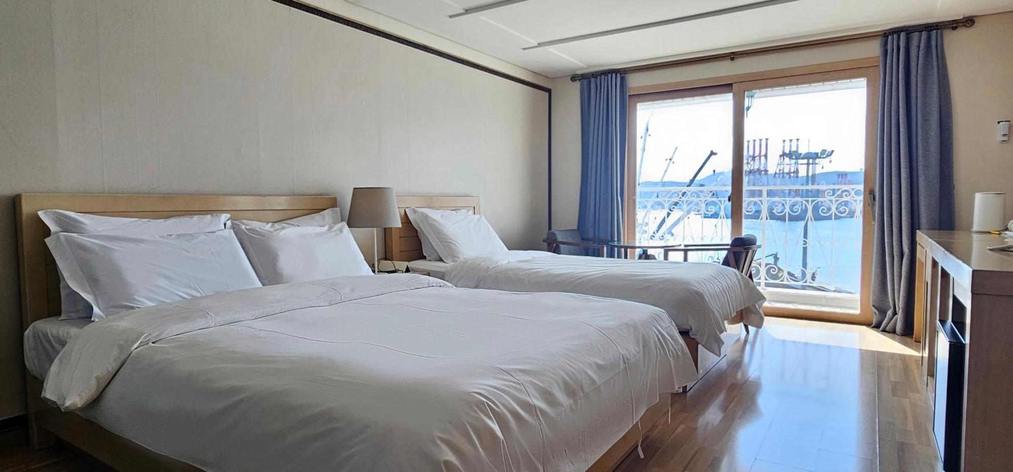 Hansan Hotel Tongyeong Eksteriør billede